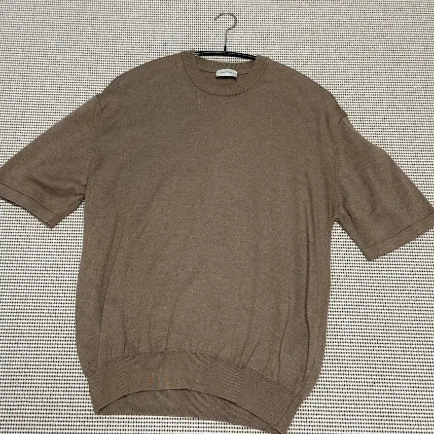 [BUNJANG] In the Row Short Sleeve Knit 105 / 인더로우 반팔 니트