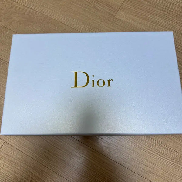 [BUNJANG] Christian Dior Box / 크리스챤디올 박스