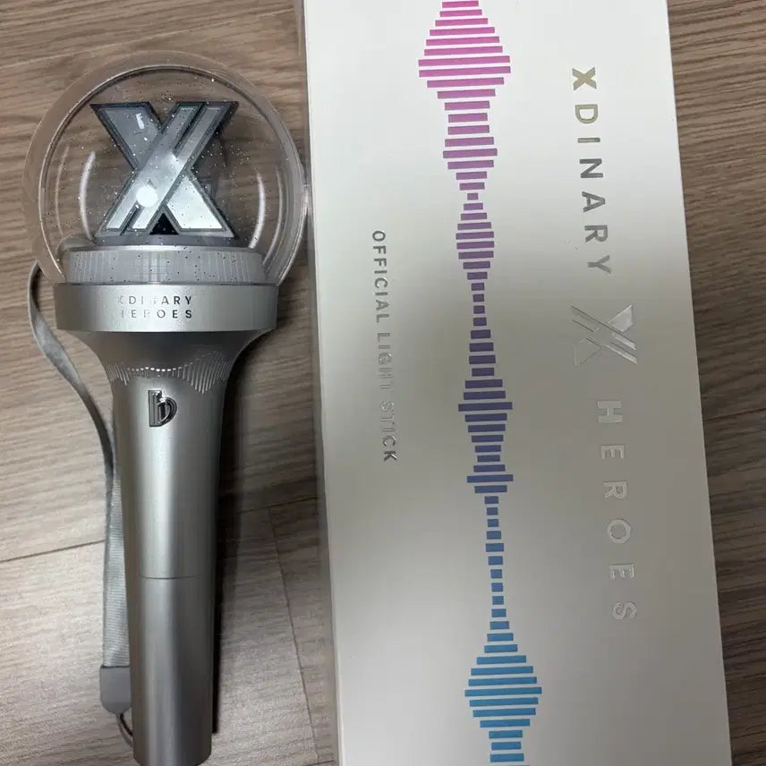 [BUNJANG] Xdinary Heroes Flat Bong Lightstick / 엑스디너리히어로즈 엑디즈 응원봉 플랫봉