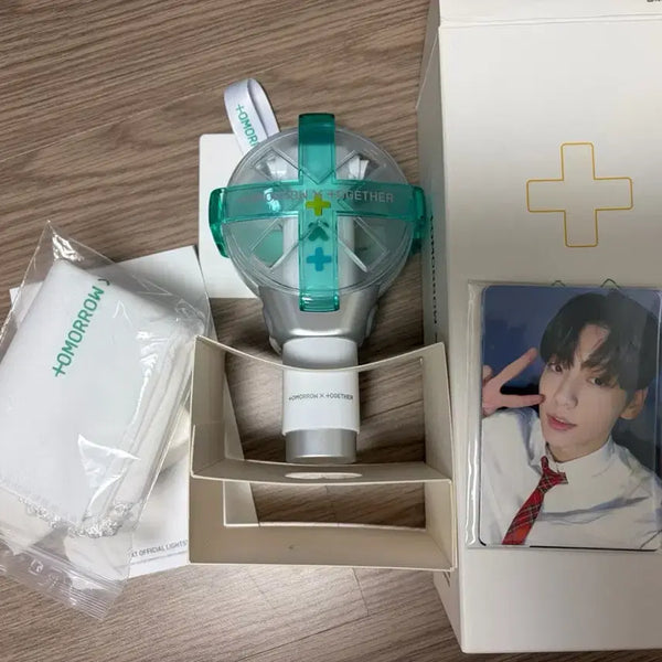 [BUNJANG] TXT MOA Bong Ver.1 Photocard, Pouch, Strap Bundle Set / 모아봉 1 + 포카, 파우치, 스트랩