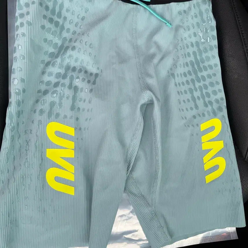 [BUNJANG] Uvu Half Tight London Marathon 2.0 Shorts / uvu 하프타이트런던마라톤2.0쇼츠