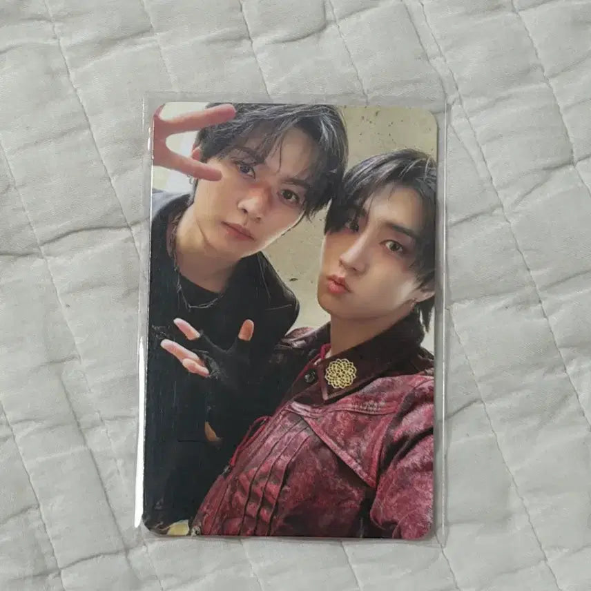 [BUNJANG] Stray Kids Lee Know Han Unit Photocard This&That That Ver. / 스키즈 this&that that ver. 리노 한 보따람지 유닛포카 디스앤댓