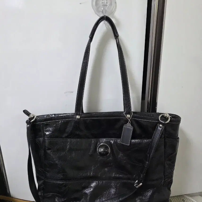 [BUNJANG] Coach Leather Tote Bag Black (Travel Bag) / 코치 가죽 토트백 블랙(여행가방  big)