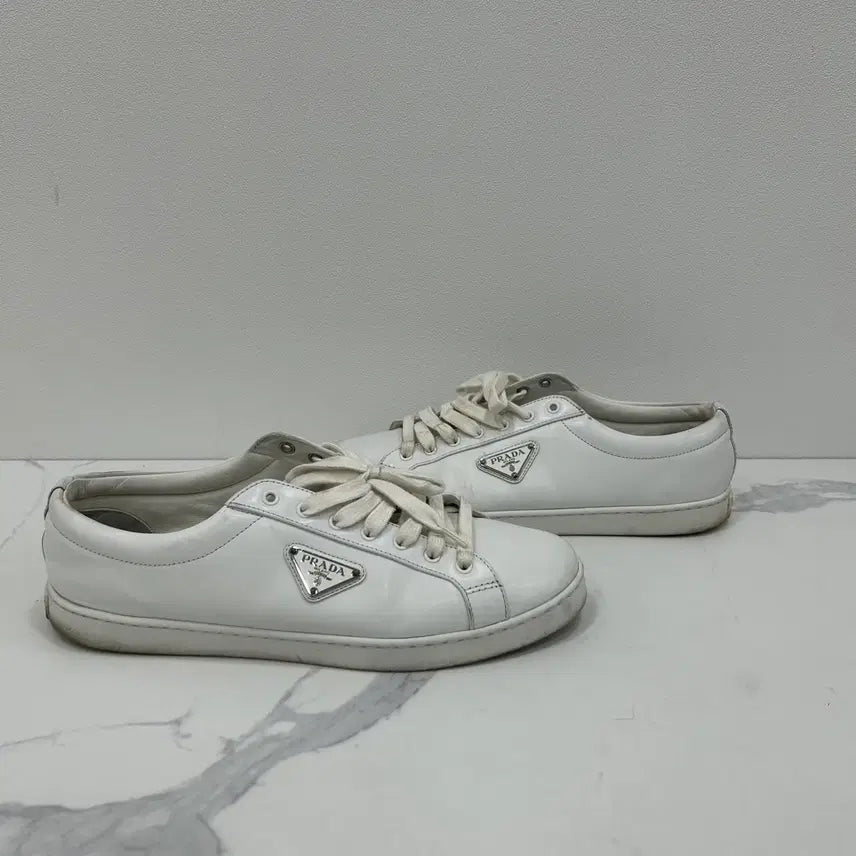 [BUNJANG] Prada Leather Sneakers White Size 9 / [9SIZE]프라다 레더 스니커즈
