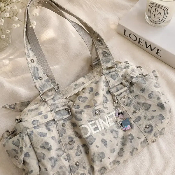 [BUNJANG] Dainnit Leopard Pattern Crossbody Bag / 다이닛 레오파드 크로스 백