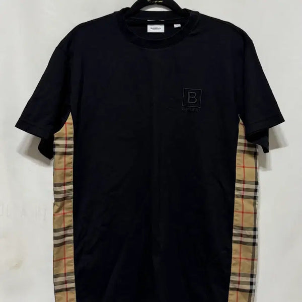 [BUNJANG] Burberry Side Check Short Sleeve T-Shirt / XS 버버리 사이드 체크 반팔티
