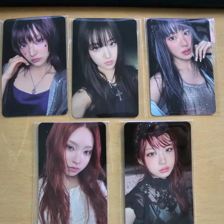[BUNJANG] Kikik Waikiki 1st Week Workshop Photocard Set / 키키 와이키키 공방포카 1주차 세트