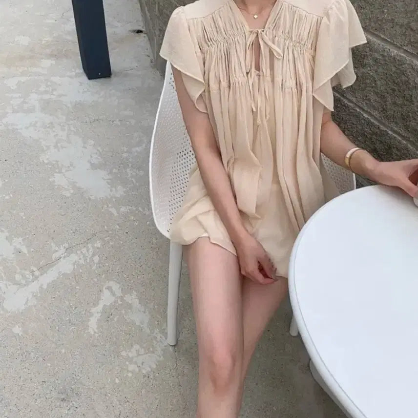 [BUNJANG] Ruffle Shirring See-through Ribbon Blouse / 러플 셔링 시스루 리본 블라우스