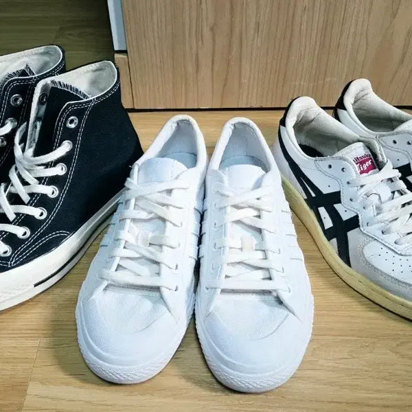 [BUNJANG] Bundle Set: Converse, Adidas, Onitsuka Tiger Women's/Children's Sneakers (Size 230) / 여성 아동 운동화 230 세켤레 컨버스,아디다스 등 일괄가격