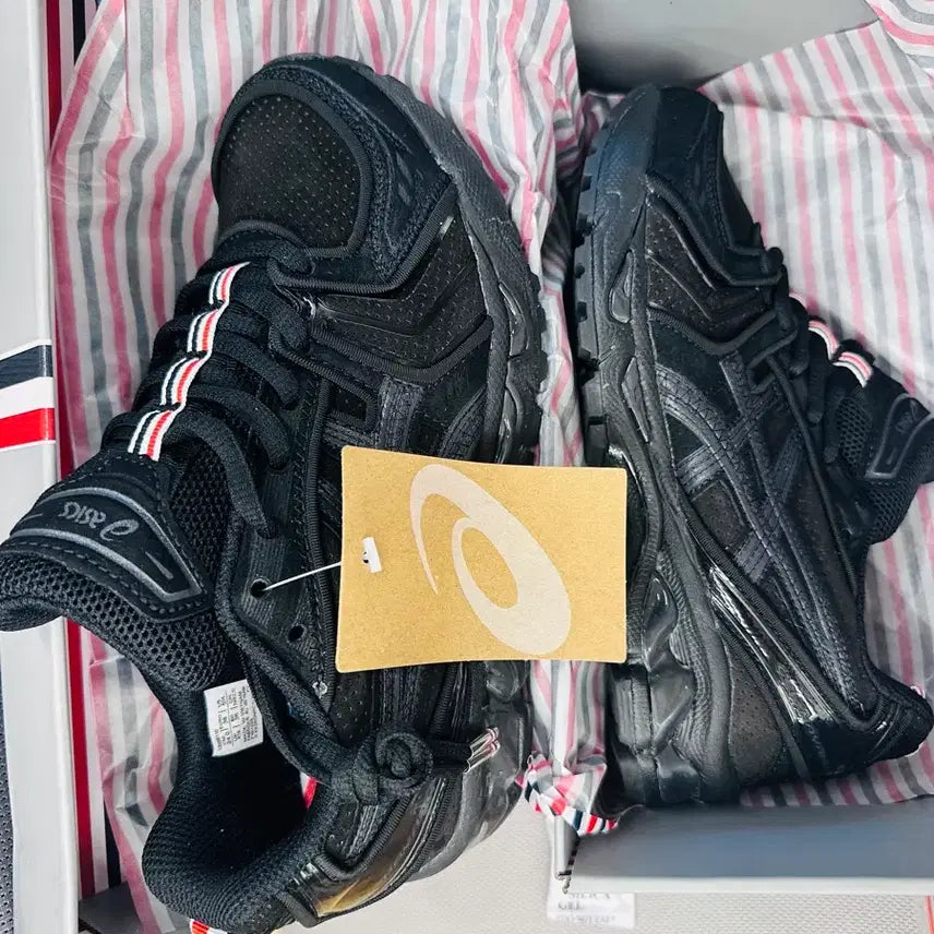 [BUNJANG] Thom Browne x ASICS GEL-KAYANO 14 Unisex Sneakers / 톰브라운 x 아식스 젤 카야노 14 (GEL-KAYANO14 ) 남여공용 신발