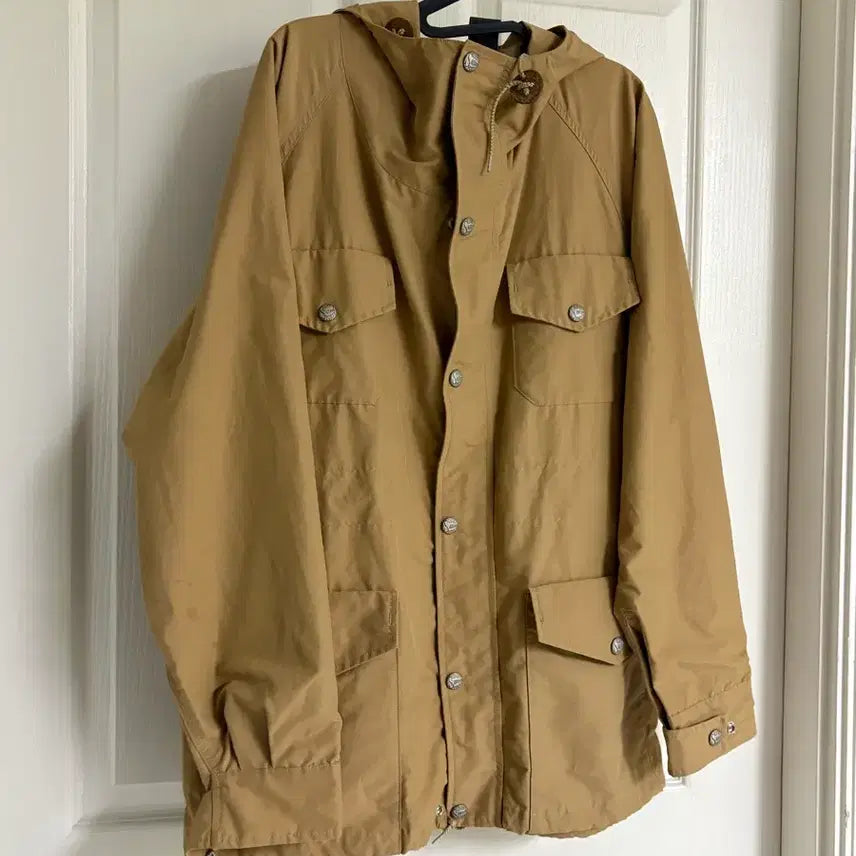 [BUNJANG] Sunny Sports Nylon Anorak Windbreaker Jacket / 써니스포츠 야상 바람막이 자켓
