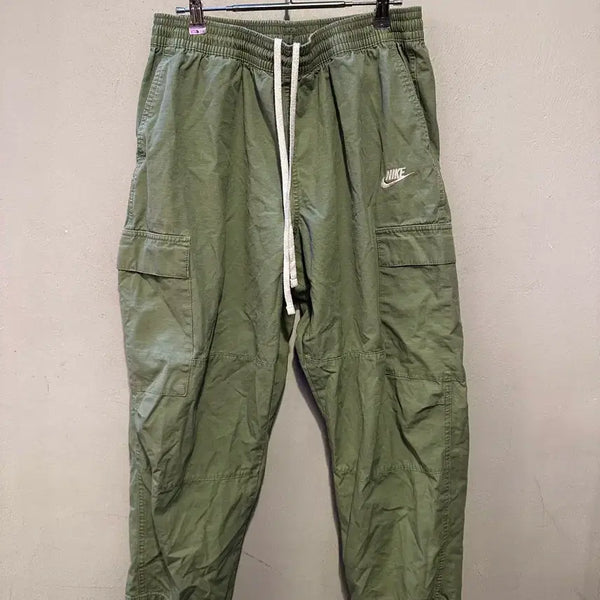 [BUNJANG] Nike Club Woven Cargo Pants Oil Green / 나이키 클럽 우븐 카고팬츠 오일 그린