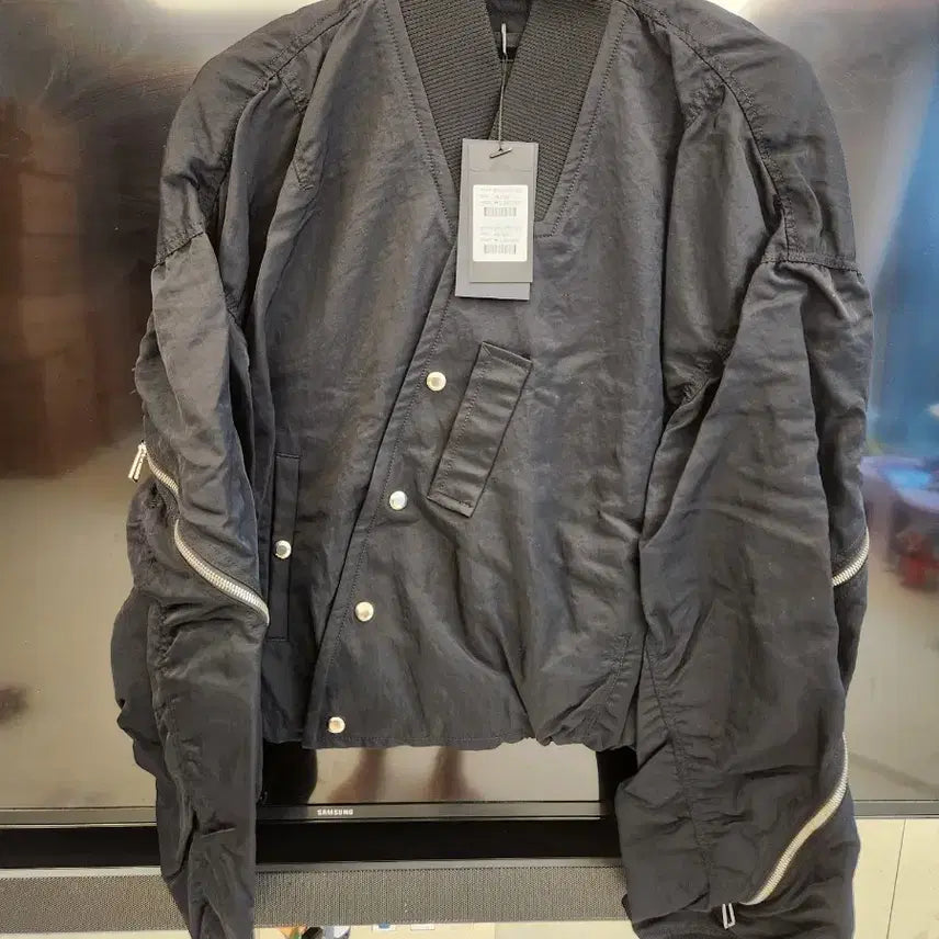 [BUNJANG] Songzio Homme Bias Cut Crop MA-1 Jacket / 송지오옴므 바이어스 컷 크롭 ma-1