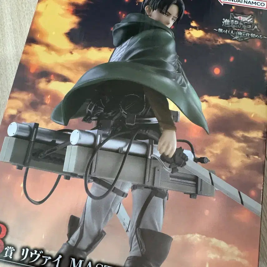 [BUNJANG] Attack on Titan Ichiban Kuji Levi B Prize Figure (Sealed) / 택포)진격의거인 제일복권 리바이B상 미개봉