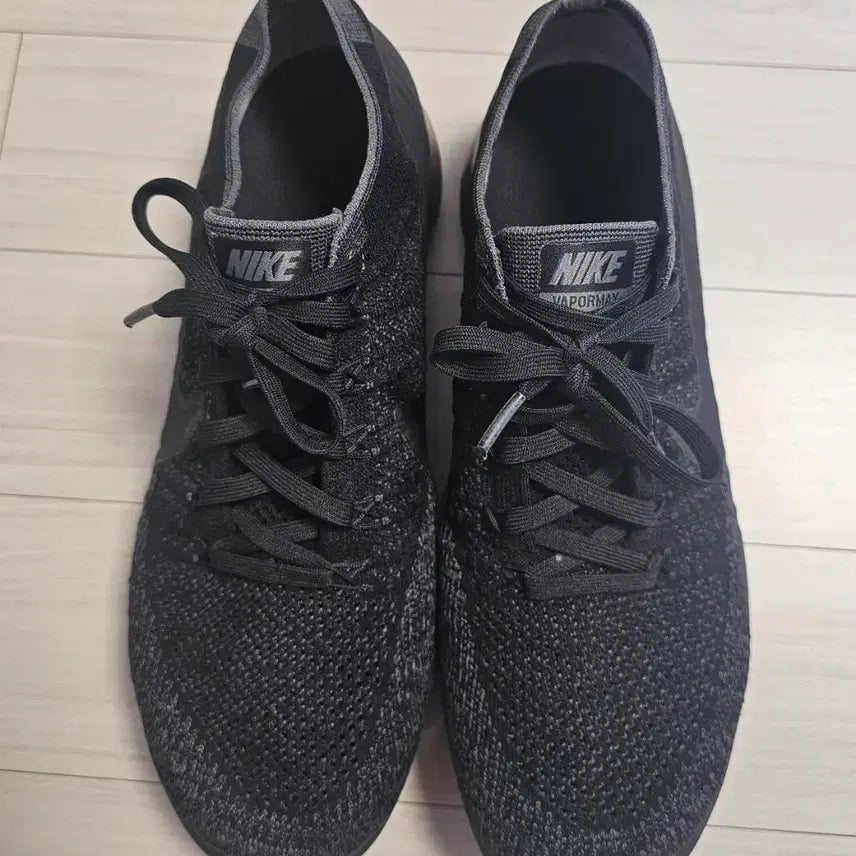 [BUNJANG] Nike Air VaporMax Flyknit Black 270mm / 나이키 에어 베이퍼맥스 플라이니트 블랙 270mm