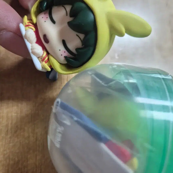 [BUNJANG] Izuku Midoriya Sleeping Gacha Figure / 미도리야 갸차 잠자는 피규어