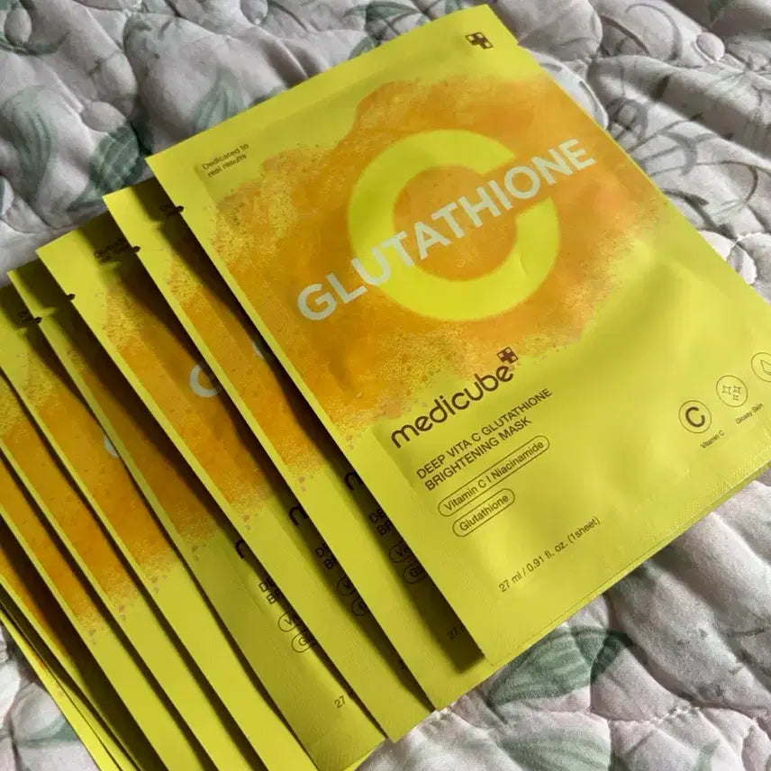 [BUNJANG] Medi-Cube Deep Vita C Glutathione Brightening Mask (10 Sheets) / 새상품 메디큐브 딥 비타C 글루타치온 브라이트닝 마스크 10매