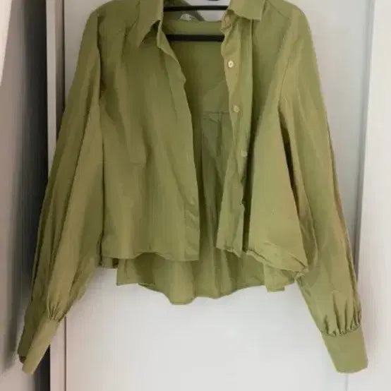 [BUNJANG] Cropped Shirt / 크롭 셔츠