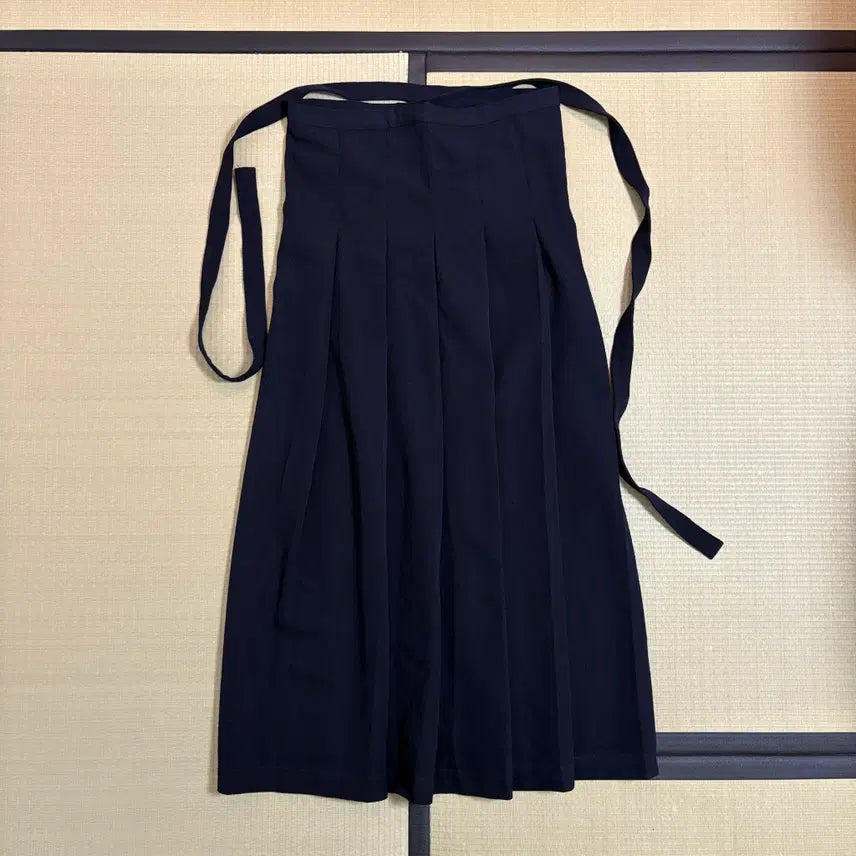 [BUNJANG] Comme des Garçons Robe de Chambre Strap Pleated Skirt / 꼼데가르송 롭 드 샹브르 스트랩 플리츠 스커트