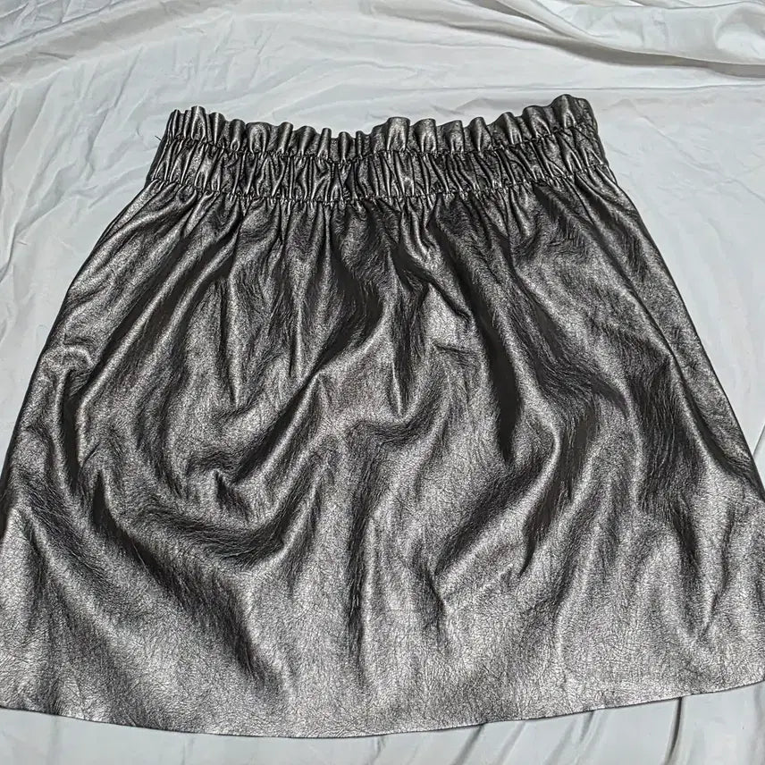 [BUNJANG] Forever 21 Metallic Leather Banding Mini Skirt S / 포에버21 메탈릭 가죽 밴딩 미니 스커트 S