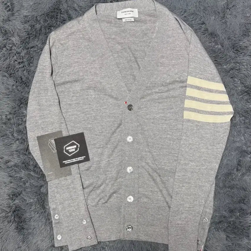 [BUNJANG] Thom Browne Merino Wool Grey Cardigan (Size 3) / [22-23년식/3]톰브라운 메리노울 그레이 가디건