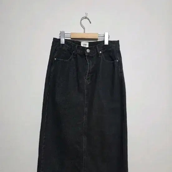 [BUNJANG] Black Denim Midi Skirt / 흑 청 스커트