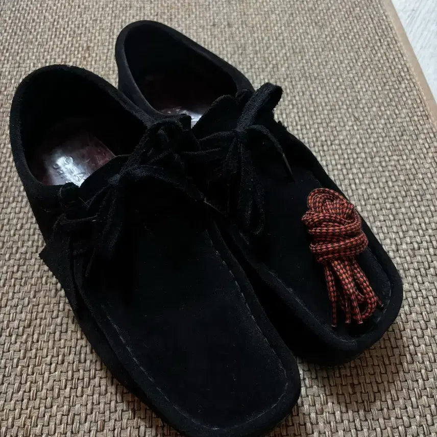 [BUNJANG] Clarks Wallabee Black Suede Loafers / 클락스 왈라비 블랙 265
