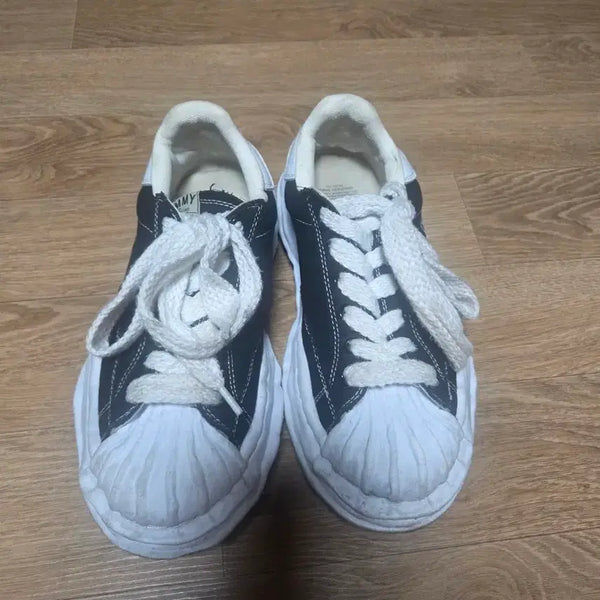 [BUNJANG] Mihara Yasuhiro Blakey OG Sole Canvas Low-Top Sneakers (Black/41) / 미하라 야스히로 블레이키 OG 솔 캔버스 로우탑 스니커즈(블랙/41)