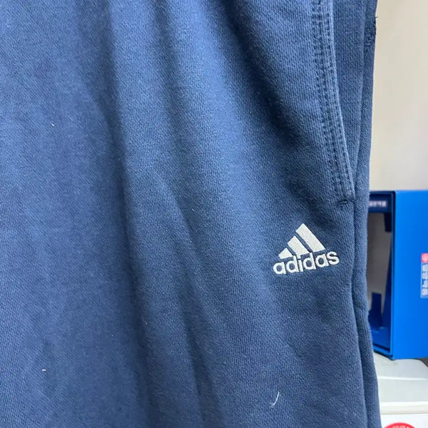 [BUNJANG] Adidas Men's Navy Training Pants (Size 100) / 아디다스 남성 트레이닝 바지 네이비 100