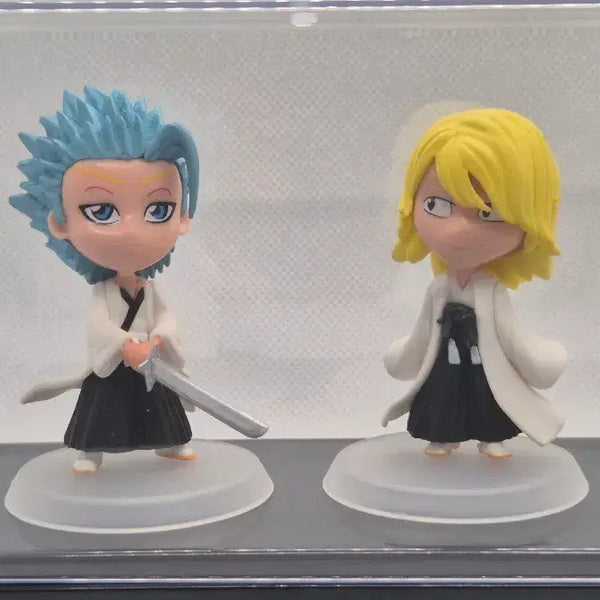 [BUNJANG] Bleach Figure Set (Shinji + Grimmjow) with Case / [일괄/케이스포함] 블리치 피규어 세트 (신지 + 그림죠) - 가성비 덕질 찬스!