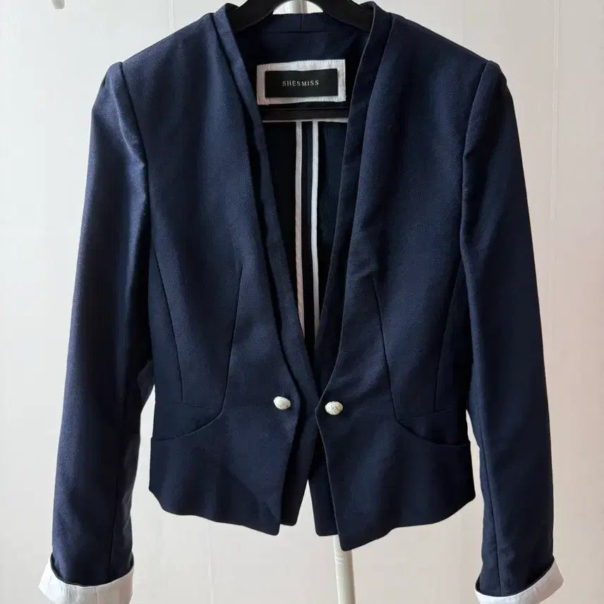 [BUNJANG] She's Miss Navy Jacket with White Cuff Accents / 쉬즈미스 네이비 자켓