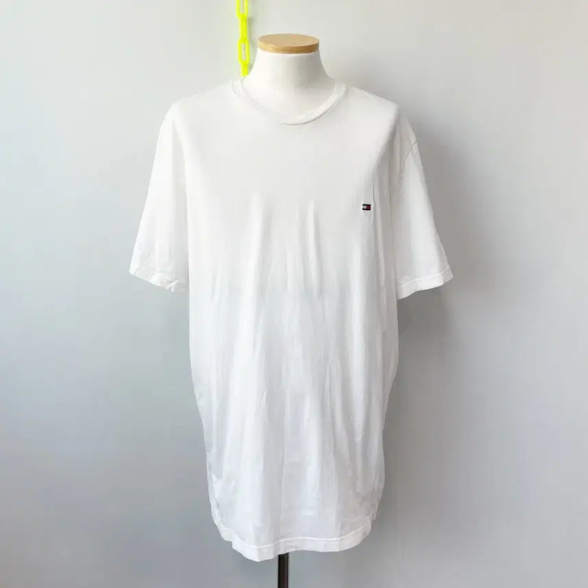 [BUNJANG] Tommy Hilfiger Men's Short-Sleeve T-Shirt Size 110 / 타미힐피거 남성반팔티셔츠 110