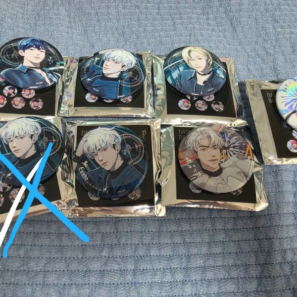 [BUNJANG] PLAVE Dash Can Badge / 플레이브 대시 캔뱃지 팝니다.