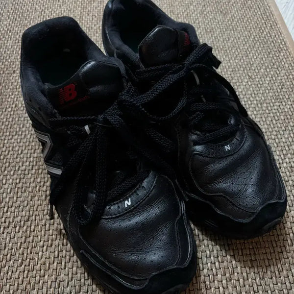 [BUNJANG] New Balance x Thisisneverthat ML860 Black Sneakers / 뉴발란스 X 디스이즈네버댓 ML860 블랙 280