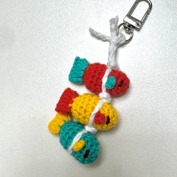 [BUNJANG] Hand-knitted Fish Charm Keychain / 새상품 손뜨개 액막이 명태키링