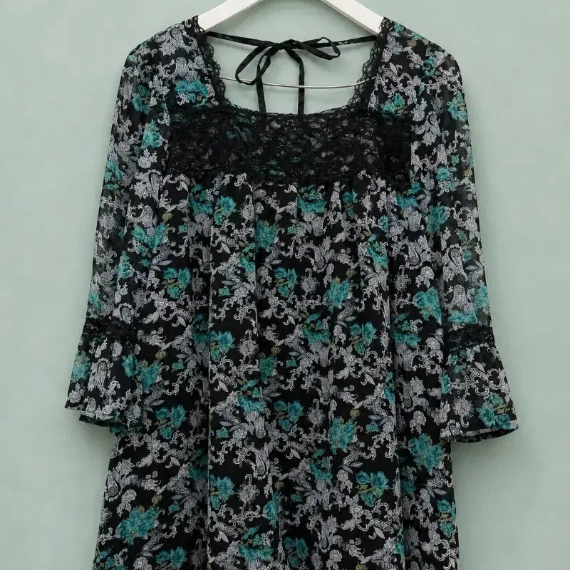 [BUNJANG] Japanese Vintage Women's Square Neck Flare Mini Dress / Long Blouse / Women(86) - 플라워 페이슬리 레이스 스퀘어넥 플레어 미니 원피스 / 롱 블라우스