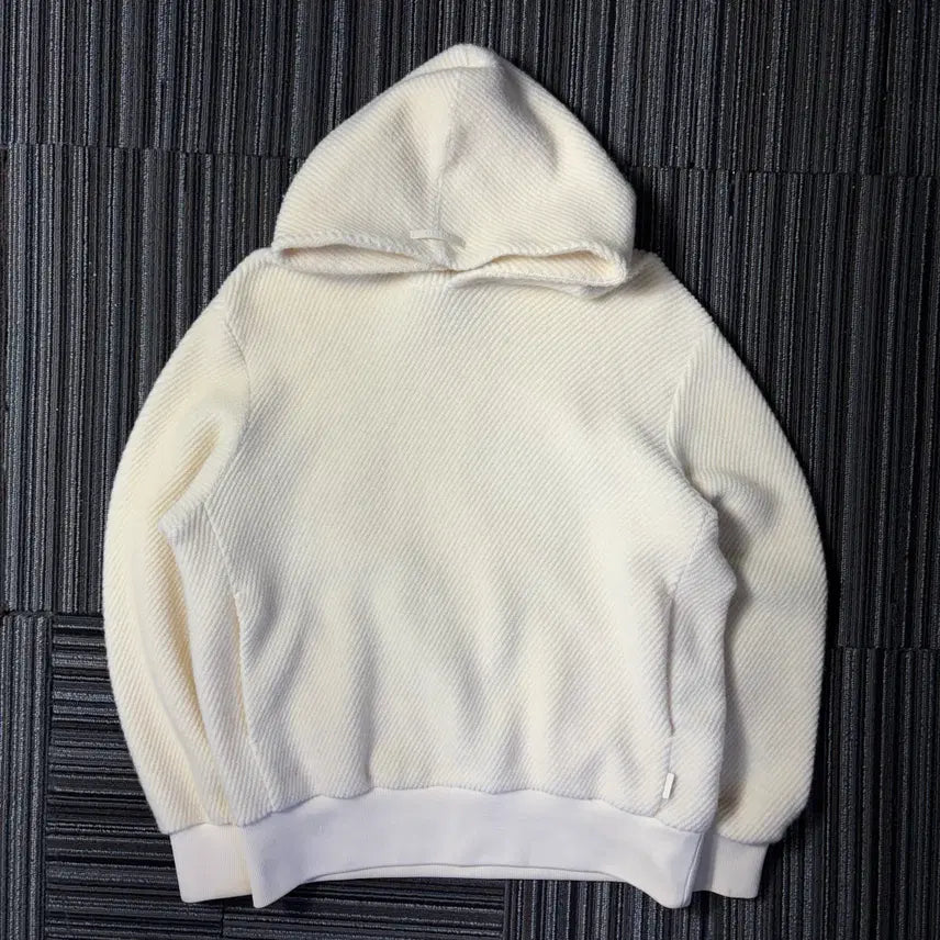 [BUNJANG] Solid Homme Ivory Textured Hoodie / 솔리드 옴므 아이보리 텍스처드 후드티