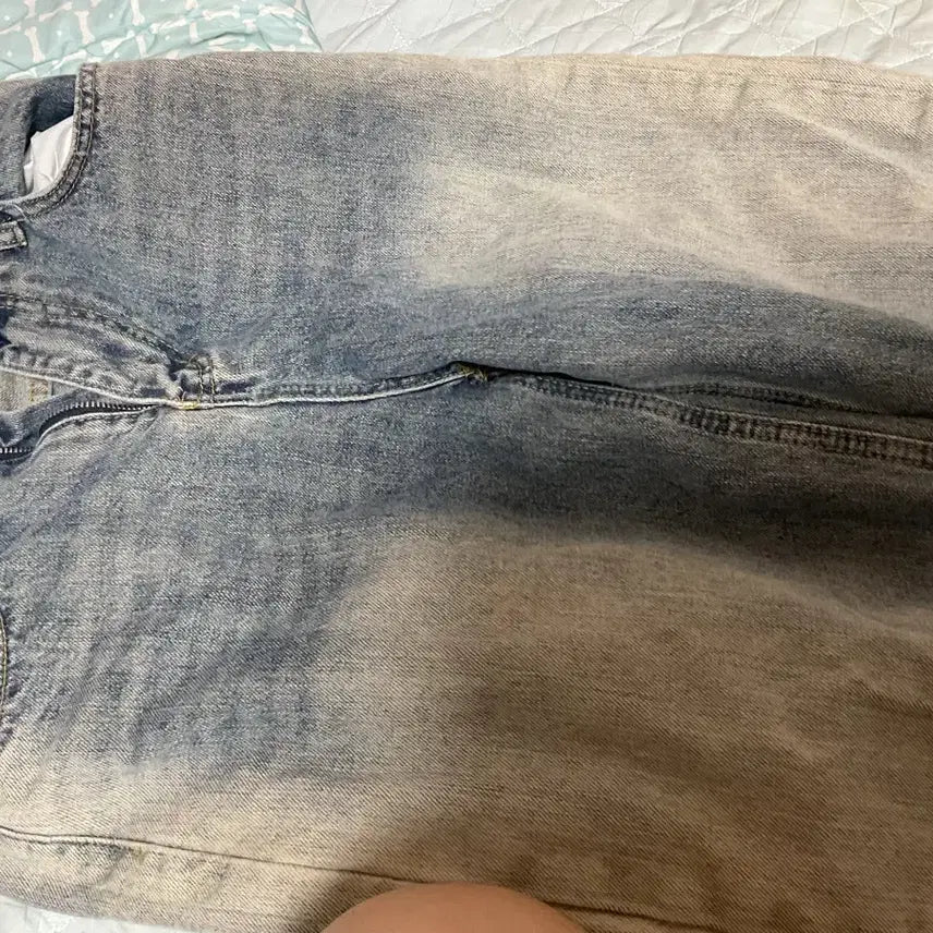 [BUNJANG] Bundle of 5 Clothing Items (Damaged) / 하자있는 옷 5벌 무료나눔