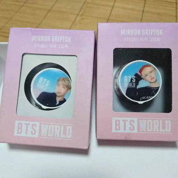 [BUNJANG] BTS WORLD Official Mirror Grip Tok RM + SUGA / BTS WORLD 공식 미러 그립톡 RM + SUGA / 2019년 굿즈 / 방탄소년단