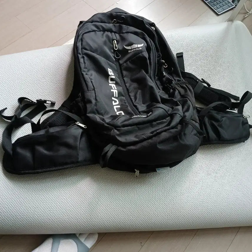 [BUNJANG] Buffalo Hiking Backpack with Rain Cover / 버팔로 등산가방