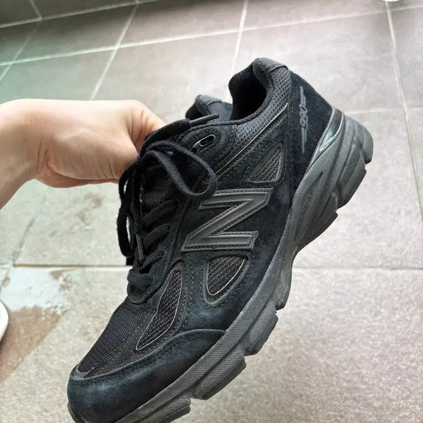 [BUNJANG] New Balance 990v4 Black Suede Sneakers / 뉴발란스 990v4 블랙