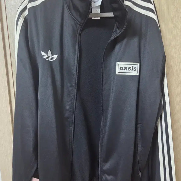 [BUNJANG] Adidas Oasis Collaboration Track Top Jacket Black UK L / 아디다스 오아시스 콜라보 트랙탑 자켓 블랙 영국 사이즈 L