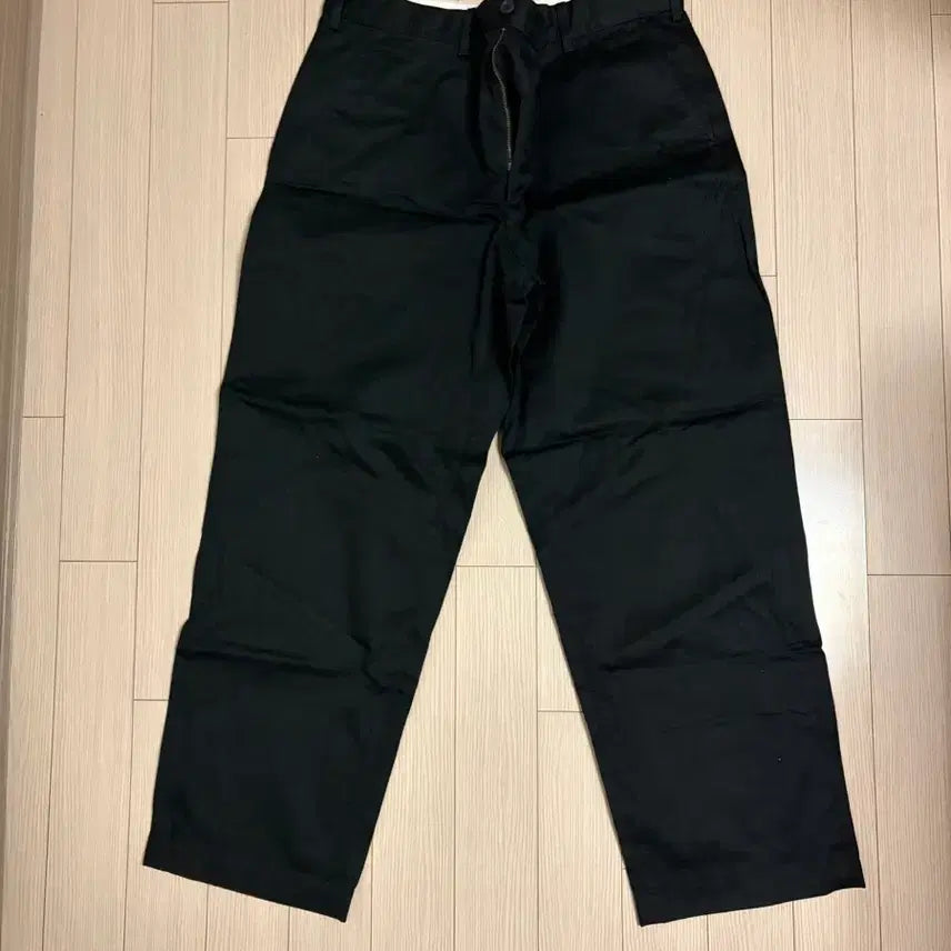 [BUNJANG] Uniqlo x JWA Black Cotton Pants / 유니클로 jwa 검정 면바지