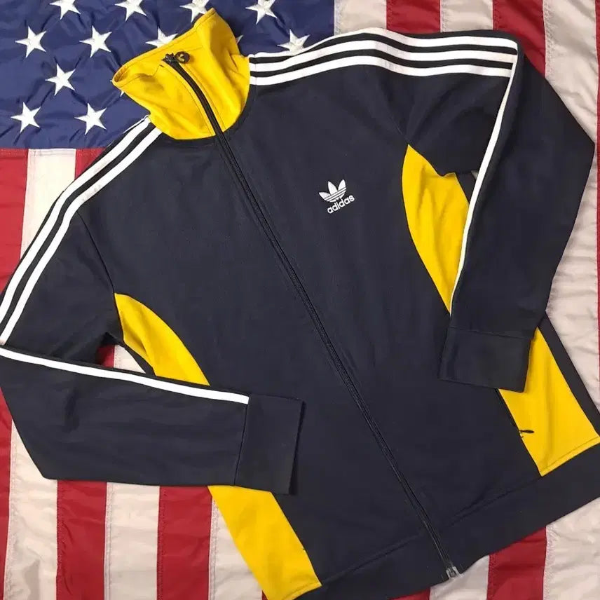 [BUNJANG] Adidas Europa Track Jacket - New / 새제품 아디다스 유로파 져지