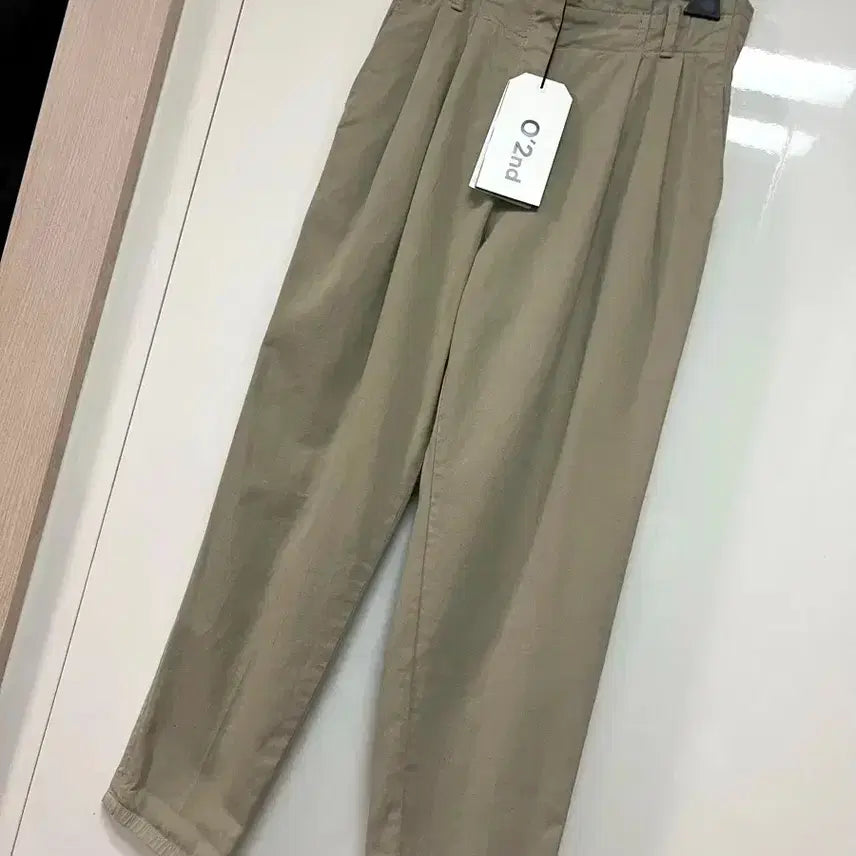 [BUNJANG] O'2nd Pin Tuck Cotton Pants Khaki / 한섬 오즈세컨 O'2nd 뒷밴딩 핀턱 코튼 팬츠 면바지 슬랙스 연카키 봄가을