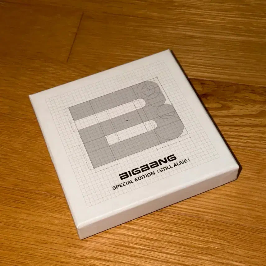 [BUNJANG] BIGBANG Still Alive Monster Photobook / 빅뱅 앨범 스틸얼라이브 still alive 몬스터