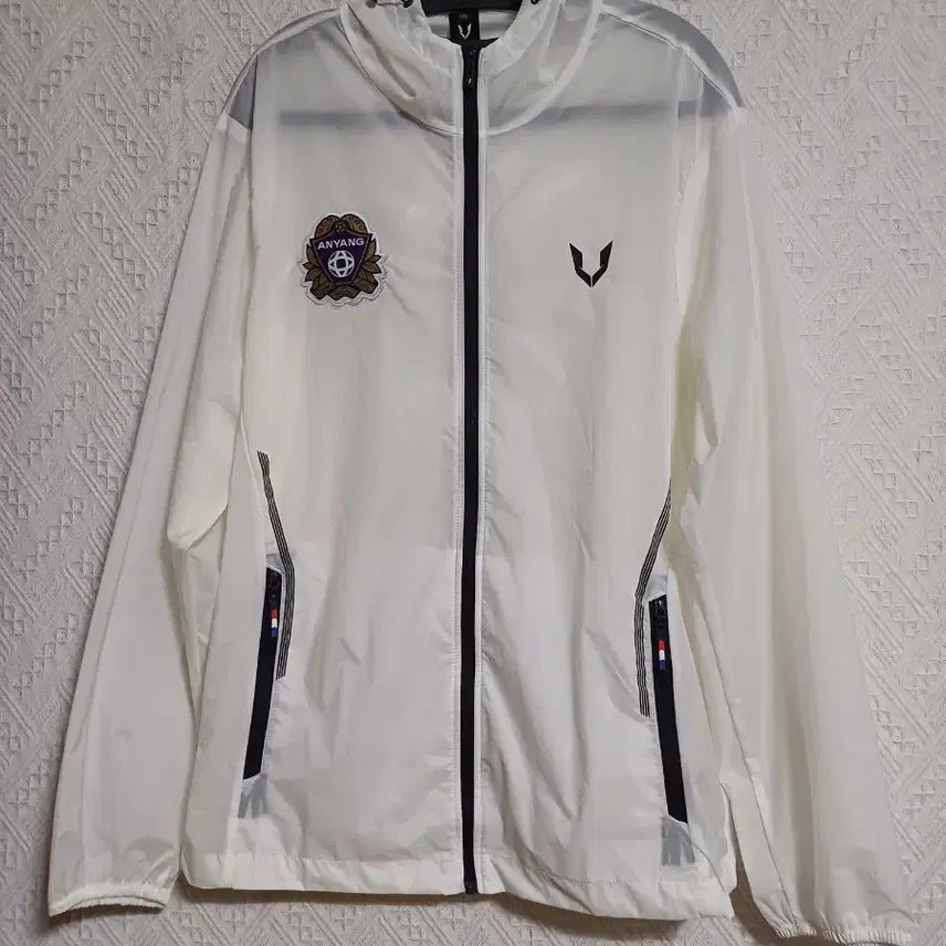 [BUNJANG] Beyond Max Vented Jacket White / 비욘드 맥스 통풍 자켓 화이트