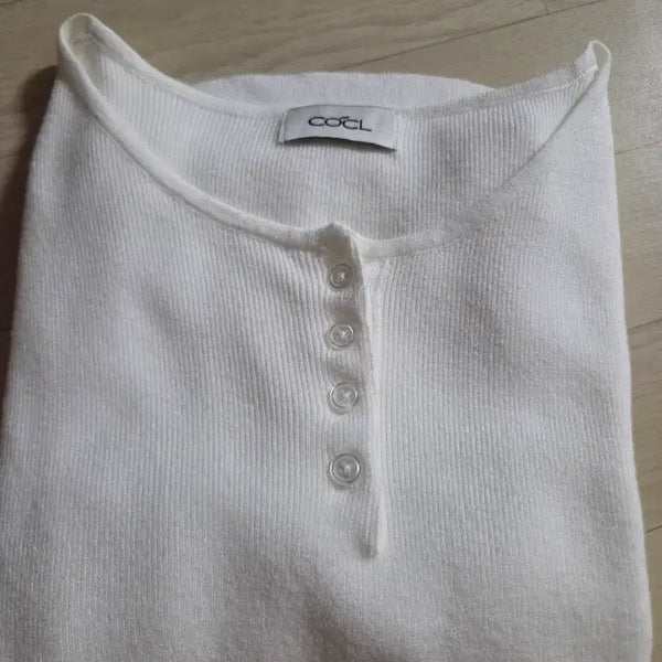 [BUNJANG] Custom x Clock Slim Henly Neck Ribbed Knit Ivory / 커스텀어클락 슬림 헨리넥 골지 니트 아이보리