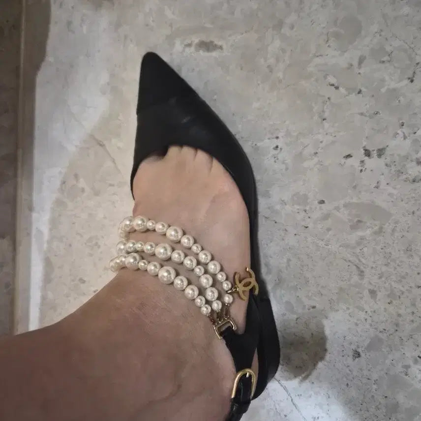 [BUNJANG] Chanel Pearl Flats - Size 35.5 (230mm) / (정품) 샤넬 진주 플랫 35반 (230)