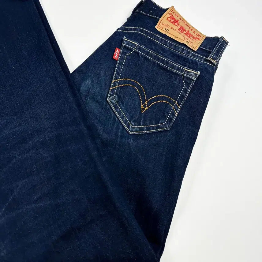 [BUNJANG] Levi's 921 Original Blue Denim Pants (Size 28) / 리바이스 921 오리지널 진청 데님팬츠 (28인치 여성추천)